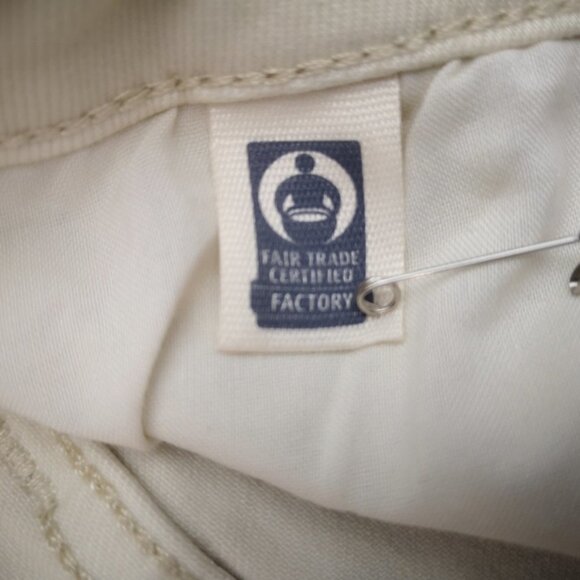 NWT Universal Thread Ladies Size 17R Cream High Rise Skinny Super Stretch Pants - Picture 12 of 15